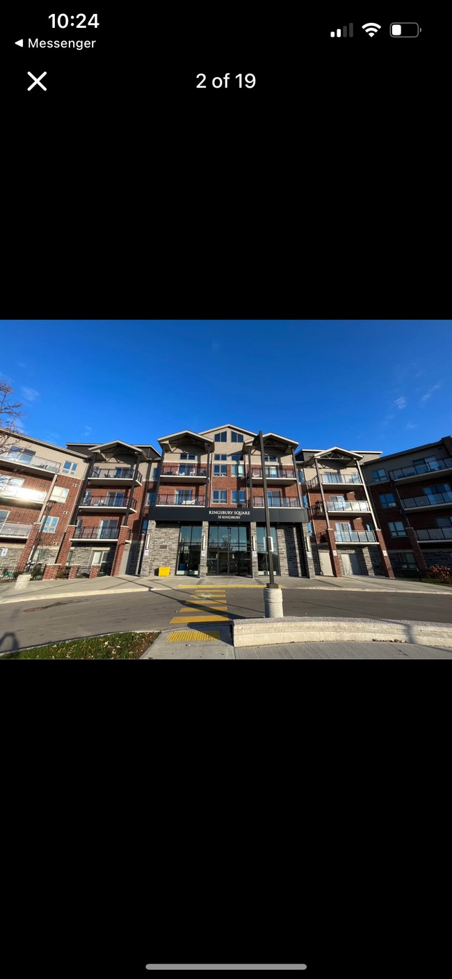 property at 35 Kingsbury Sq