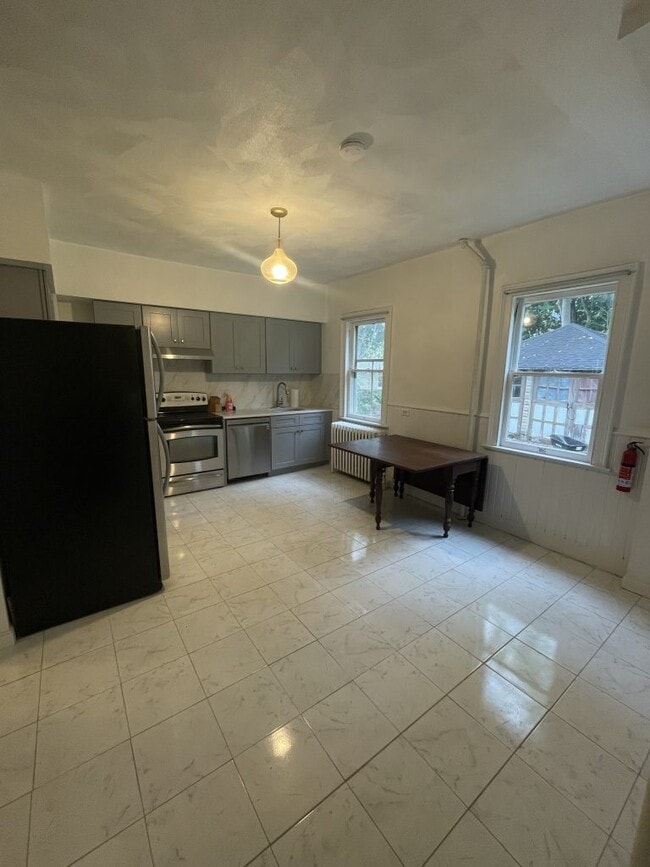 12 Lathrop Ave in Binghamton, NY - Building Photo - Building Photo