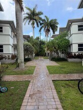 1142 99th St in Bay Harbor Islands, FL - Building Photo - Building Photo