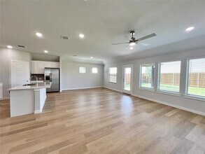 1106 Airbender Dr in Princeton, TX - Building Photo - Building Photo