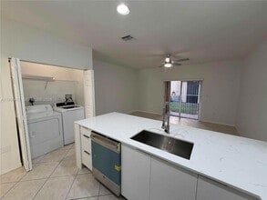 5755 NW 115th Ct in Doral, FL - Building Photo - Building Photo