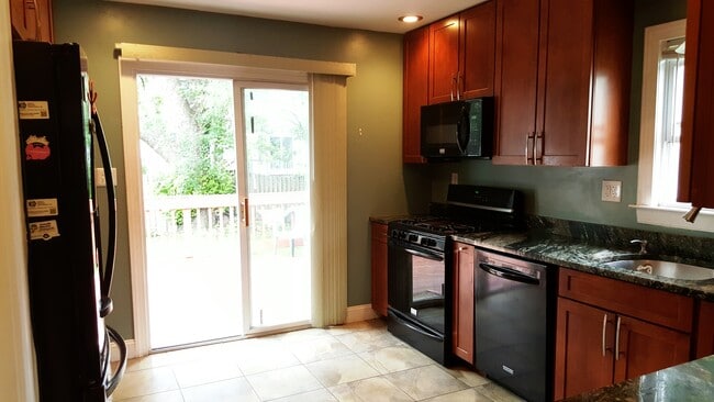 property at 172 Highland Ave