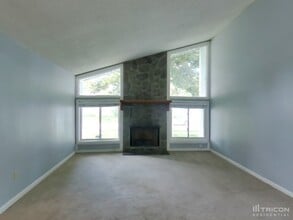 11650 White Horse Rd in Jacksonville, FL - Foto de edificio - Building Photo