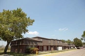 property at 901 N 35th St