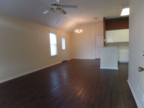 106 Providence Ct in Victoria, TX - Building Photo - Building Photo