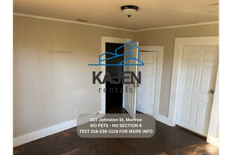 207 Johnston St in Monroe, LA - Building Photo - Building Photo