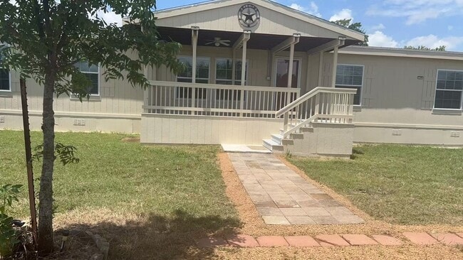 property at 831 Country Club Rd