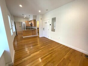 328 Commercial Street-Unit -33 in Boston, MA - Building Photo - Building Photo