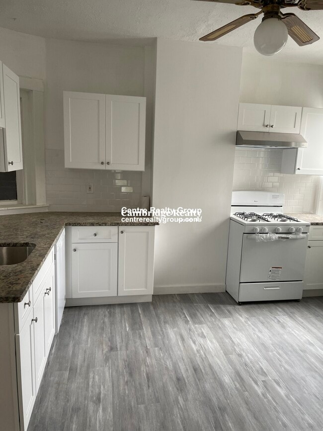 38 Jefferson St, Unit 1