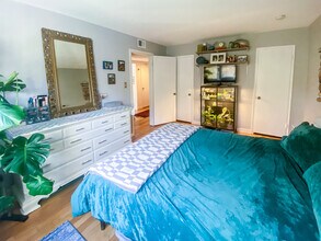 2242 Washington Avenue, Unit 302 in Silver Spring, MD - Building Photo - Building Photo