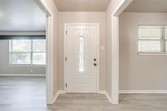 4716 Mackey Dr in Fort Worth, TX - Building Photo - Building Photo