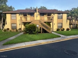 2115 Golfside Village Dr in Lehigh Acres, FL - Building Photo