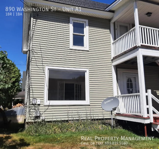 890 Washington St in Colebrook, NH - Building Photo - Building Photo