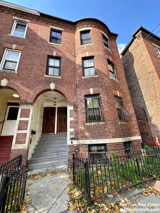 151 Highland St, Unit 1 in Boston, MA - Building Photo