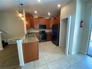 12013 Greengate Dr in Hudson, FL - Building Photo - Building Photo