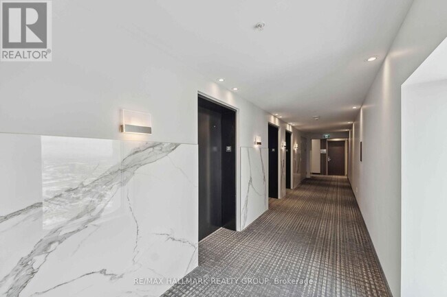 805-3805 Carling Ave in Ottawa, ON - Building Photo - Building Photo