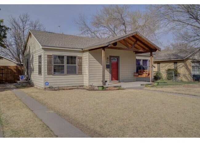 2804 33rd St in Lubbock, TX - Building Photo - Building Photo