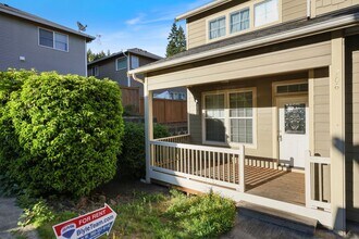 708 G St SW in Tumwater, WA - Building Photo - Building Photo