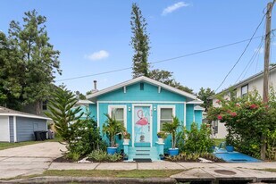 914 8th St N, Unit STUDIO in St. Petersburg, FL - Building Photo