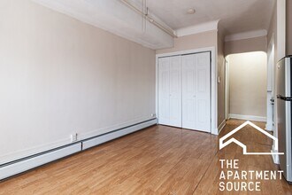 948 W Cuyler Ave, Unit 1W in Chicago, IL - Foto de edificio - Building Photo