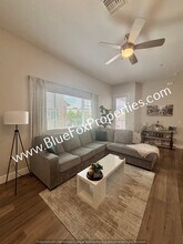2036 E River Rd in Tucson, AZ - Building Photo - Building Photo