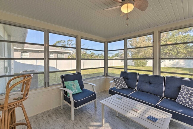 property at 1017 Pineland Ave