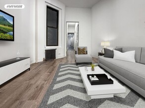 321 E 93rd St in New York, NY - Building Photo - Building Photo