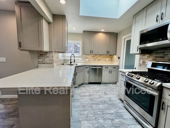 property at 1012 Barrett Ave