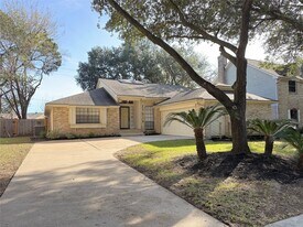 12510 Mill Ln Dr in Houston, TX - Building Photo
