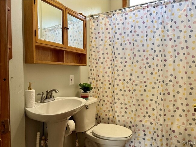 property at 37 White St