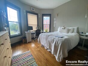 46 Creighton St, Unit 3 in Boston, MA - Building Photo - Building Photo