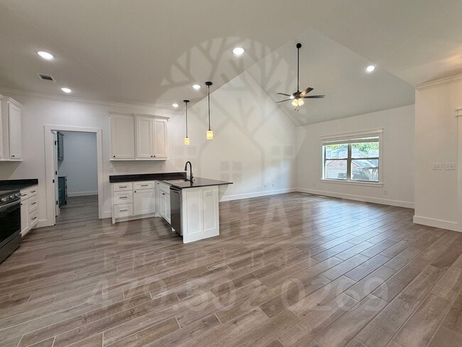 property at 11 Langholm Ln
