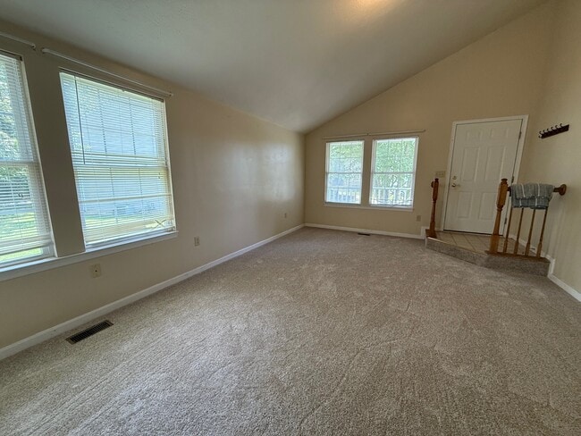 45586 Curley Ct in Great Mills, MD - Foto de edificio - Building Photo