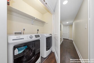 232 Fulton St in Medford, MA - Building Photo - Building Photo