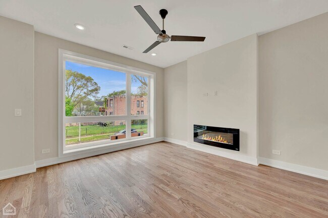 4605 S St Lawrence Ave in Chicago, IL - Building Photo - Building Photo