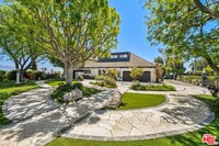 8416 Skyline Dr in Los Angeles, CA - Building Photo - Building Photo