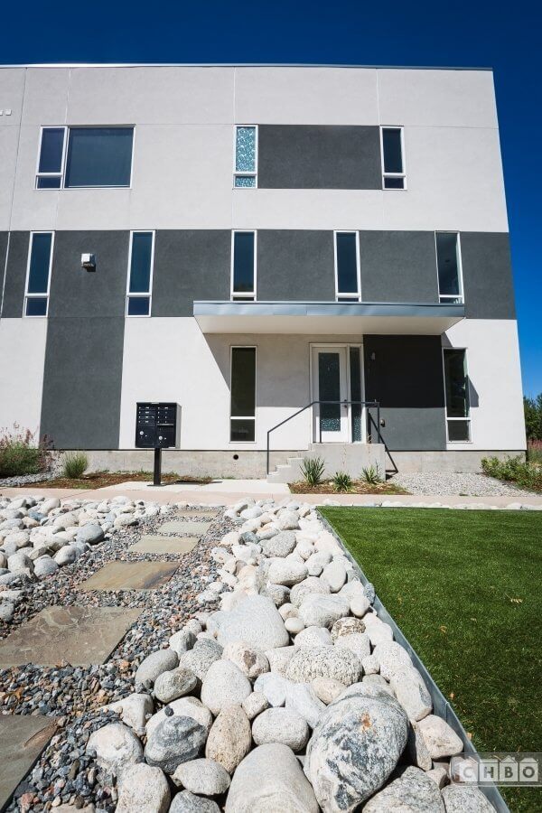 3207 W 17th Ave in Denver, CO - Foto de edificio - Building Photo