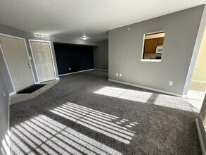 3800 Sunnyfield Ct in Hampstead, MD - Building Photo - Building Photo