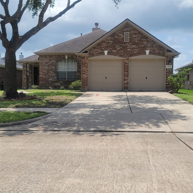 property at 1411 Hunter Ridge Ct