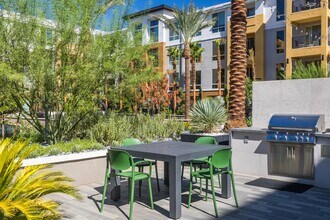 Aspire at Flamingo Grand in Las Vegas, NV - Building Photo - Building Photo