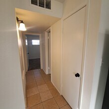 2900 Marlin Ave in Las Vegas, NV - Foto de edificio - Building Photo