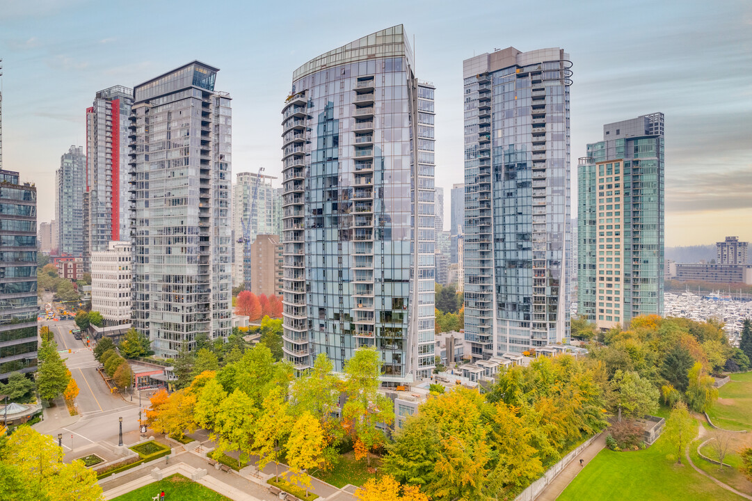 Carina in Vancouver, BC - Building Photo