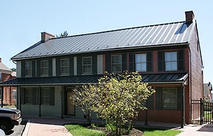 Three Center Square in Maytown, PA - Building Photo