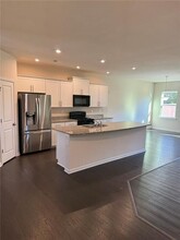 136 Paulownia Cir in Mcdonough, GA - Building Photo - Building Photo