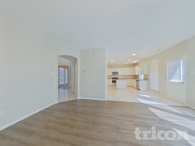 9705 Gallatin Ln in Fort Worth, TX - Building Photo - Building Photo