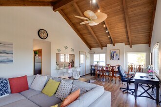 434 Larkin St, Unit ID1385788P in Monterey, CA - Building Photo - Building Photo