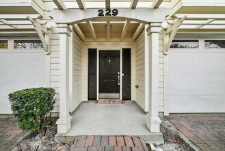 229 Mattie M Kelly Blvd in Destin, FL - Foto de edificio - Building Photo