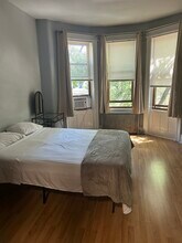 7246 61st St, Unit 3 br 1 ba in Ridgewood, NY - Foto de edificio - Building Photo