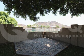 5310 W Pontiac Dr in Glendale, AZ - Building Photo - Building Photo