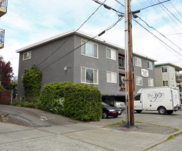 Ballard Park Apartments in Seattle, WA - Building Photo - Building Photo